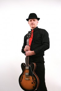 John with Gibson 335, playing in functions band for weddings, parties, corporate and more