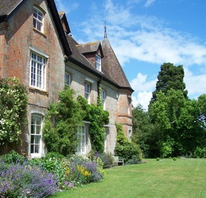 Shillingstone House